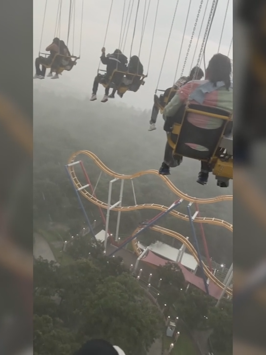 A group of riders at Six Flags Mexico experienced some terrifying moments after they became stuck nearly 250 feet above the ground during a storm. #news #fyp #sixflagsmexico #supergirlskyflight