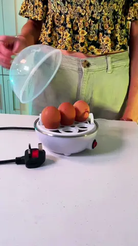 Perfectly boiled eggs in 7 minutes! 🥚🥚🥚 Very demure, very mindful!  #demure #boiledegg #eggs #kitchenglora #kitchengadgets #cookeggs #cooking #asmr 