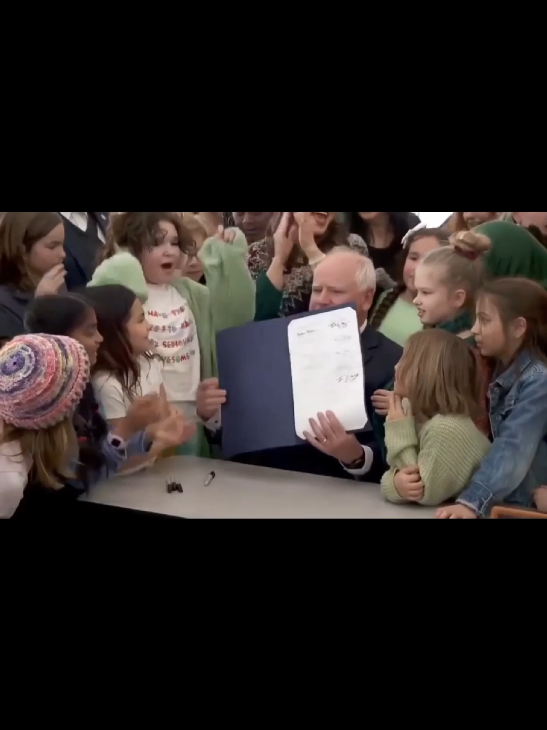 This makes Tim Walz's free school lunch bill that much more incredible 🥹 #kamalaharris #timwalz #kamalaharris2024 #harriswalz #harriswalz2024 #nextpresident #Fyp #democrat #presidentialelection #voteblue