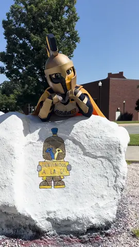 Spiro took a trip around campus to make sure Spartans have their blue and gold ready for #CollegeColorsDay this Friday! 💙💛 #UNCGWay #letsgoG #uncg #uncgreensboro #spiro #spartans #blueandgold #mascot #greensboro #college #fyp