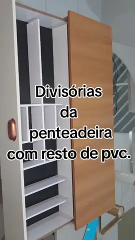 Fiz as divisórias da minha penteadeira com resto de pvc.  #organizador #foryoupage #maquiagem #divisoria #foryou 