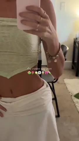 y’all better get it before it sells out!!! #goingouttops #goingoutoutfit #tiktokshopoutfit #fypage #foryou #fypシ゚viral #cuteclothes #cheapclothes 