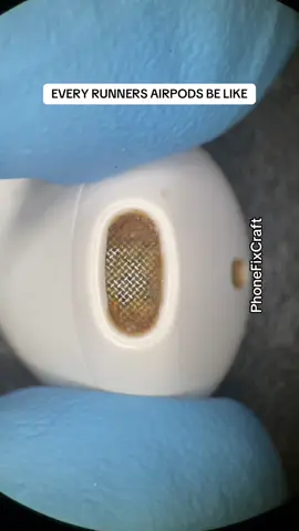 Runners have sweat and more in their ears 😳 #airpods #cleaning #earwax #asmr #viral 