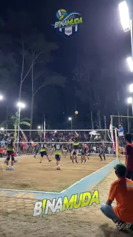Patut melu timnas urung to ? #kartar #volleyballplayer #karanganyar24jam 