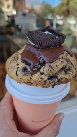 Cookie fever...who is with me?! #cookieslover  #cantstopthinkingofyou  #cookies #oreocookies #sugarcrash #MadeWithLove #cookiesandcream #cookiesoftiktok #chocolatelover #morechocolate #cookietime #ilovebutter 