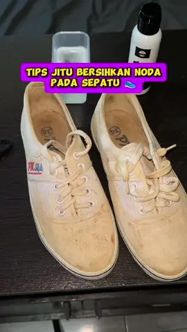 Cara praktis bersihkan sepatu #masukberandafyp #nodasepatu #sabunsepatu #sabunsepatumurah #penghilangnodasepatu #pembersihsepatu 