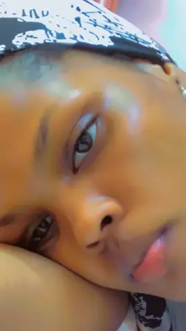 🦋🤗🤍