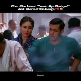 Tu Chahiye❤️🙈 #lyrics #whatsappstatus #hindisongs #foryou #Love #relatable #Relationship #tuchahiye #musicx #bestsongs 