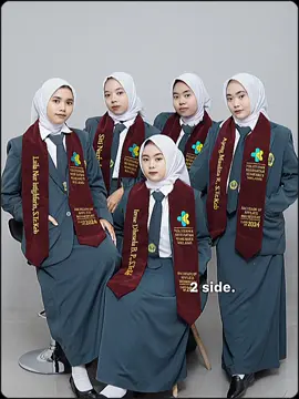 Side one or side two ? #fy #fypage #bcaxyz #side  #jember #bestfriend  #poltekkeskemenkes 