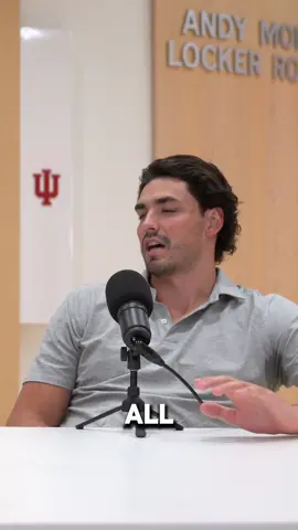 Trey Galloway on how he got into mixing music.   #indiana #hoosiers #iubb #iu #basketball #iumbb #indianauniveristy #hoosiersconnect #foryou #fypage #collegebasketball #bigten #fyp 