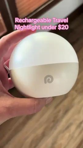 The most perfect travel nightlight! It’s rechargable and magnetic! @Dreamegg 