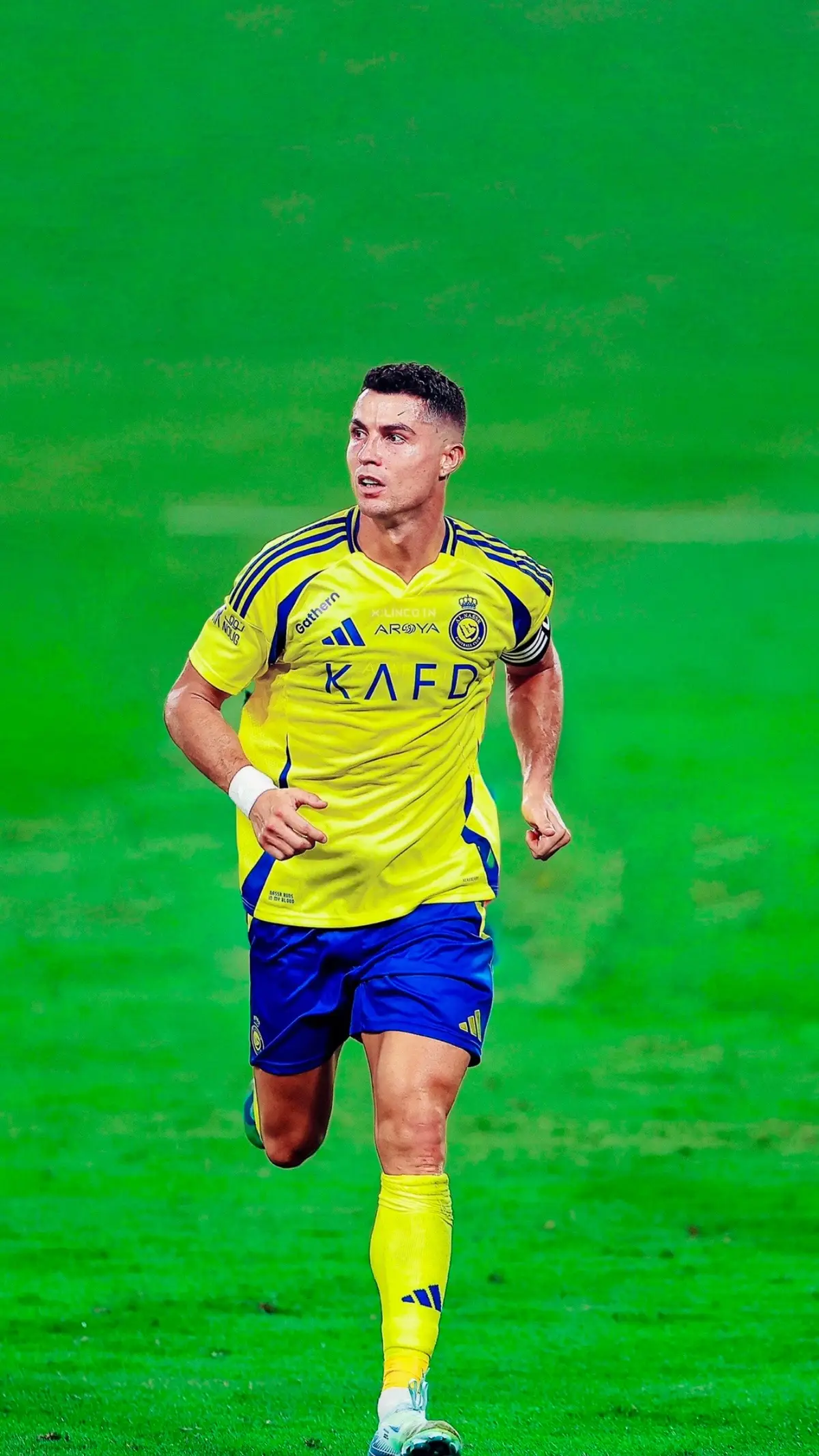 #goat #cr7 #cristianoronaldo #ronaldo #alnassr #wallpaper #wallpapers #4k #foryou #fyp #viral  @حاتم🧑🏻‍✈️  @therealcr7_  @𝟒𝐊 𝐖𝐚𝐥𝐥𝐩𝐚𝐩𝐞𝐫𝐬 ❼ 