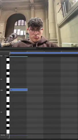 Estoy activo en twitch haciendo ritmos en vivo! quieren más de esto? #urbanolatino #reggaeton #producertok #reggaetonbeats #jbalvin #badbunny #mora
