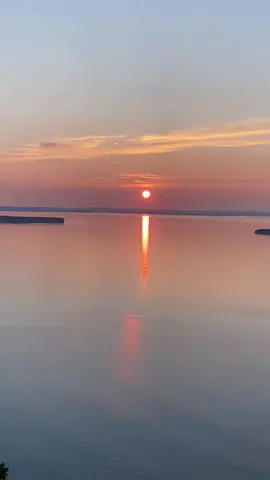 #fypシ #newfiecheck #NL #newfiesoftiktok #newfoundland #canada🇨🇦 #canadiancheck #fyp #foryourpage #conceptionbaysouth #topsailbluff #topsailbeach #newfoundlandandlabrador #enjoythemoment #beautifulview #myhappyplace #sunsetsoftiktok #sunsetlover #sunsets 