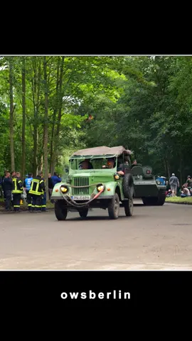 Fahrzeug-Parade im Technikmuseum Pütnitz, Deutschland 2024 #gaz69 #ГАЗ69 #мтлб #mtlb #panzerfahren #panzerfahrzeug #panzerfahrzeuge #armee #kettentechnik #zsu #zsu23 #armored #ссср #Shilka #шилка #zsu234shilka #antiaircraft #зсу23 #зсу234 #зсу23шилка #МТУ55 #танки #blg60m2 #blg60 #t55a #pionierpanzer #brückenlegepanzer #t34