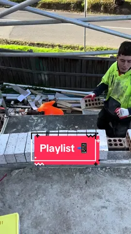 Apprentice connects to bluetooth 📻📲 #bricklaying #bricktok #bluetooth #asmr #asmrsounds #fyp #foryou #tradie #work #bricklayer 