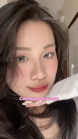 swatch thấy màu dịu dễ dùng cả mặt mộc ó 😙😙  #lipcombotutorial #swatches #keymakeupcolor #fyp #reviewlamdep #colorkey #watertint 