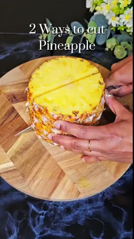 2 Easy Ways To Cut Pineapple For Beginners #viralvideo #trending #foryou #fyp #foryoupage #howto #pineapple #fruitcutting #tutorial #forbeginners #stepbystep #stepbysteptutorial #knifeskills #fruitdecorations 