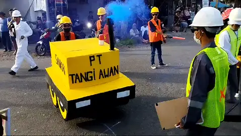 sisa karnaval #fypシ゚viral #viraltiktok #sound #soundbanyuwangi #soundsystem #fyp #capcut #karnaval #karnavalsoundsystem #proyekjalan 