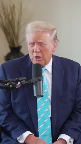 Trump ROASTS kamala harris #Trump #trump2024 #theovoncomedy