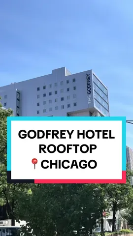 #travelvlogger #traveltiktok #blackgirlstravel #chicago #chicagotiktok #placestoeatchicago #thingstodochicago #blackchicago #chicagorestaurants #chicagoeats #godfreychicago #godfreyrooftoplounge #godfreyhotel #godfreyhotelchicago #thegodfreyhotel 