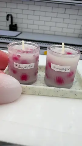 Raspberry candles 🕯️💗@Miniverse #kellysminiverse #miniversemakeitmini #miniverseremix #asmr #relaxing #latepost #fypシ゚viral #cute #candle 