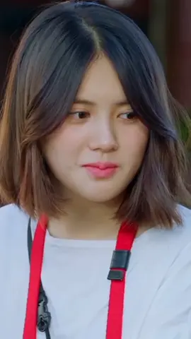มองอะไร? ไม่เคยเห็นนางฟ้าหรือไง เครดิต..ส้ม ปลา น้อย (2021) #นางฟ้า #เทพธิดา #ส้มปลาน้อย #ความน่ารัก #ความสวยพลอยเป็นเหตุ 