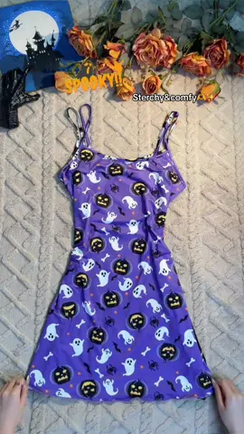 Obsessed with this the cutest Halloween pajamasets 😈👻🎃#spotlightfinds #spotlightfashion #halloween #halloweenoutfit #pajamaset #loungeset #sleepwear #loungewear #2pieceset #nightwear #foryou #fallfashion #halloweenoutfit #outfit. #halloweenlook #halloweenparty #carton #spooky #spookyseason #spookyszn#freshness #fallfreshness #sale 