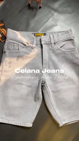 Celana pendek jeans👖 #celanapendek #celanajeans #jeanspria #celanajeanspria #denimpria #celanadenim 