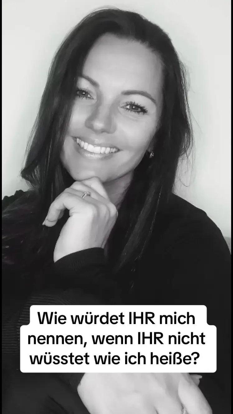 #blackandwhite#selfie #smile #name#umfrage#fyp#lady#girl