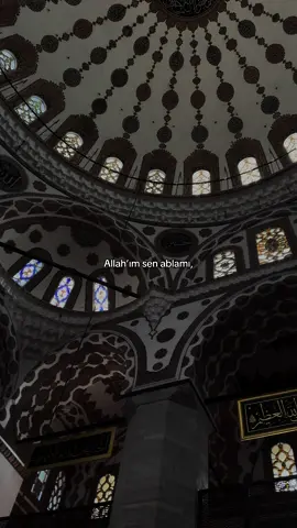 Ablan için yorum bırak.🤍 #allah #islam #huzur #cami #islamicpost #newpost #keşfetedüş #viraltiktok #muhammed #kuran #sabır #namazvakti #abla #ablakardeş 