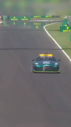 Batida do Safety Car hoje em Monza.  Tudo bem com o piloto. 📽 @elreyguiri