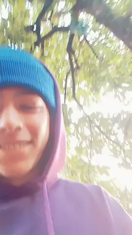 tamang pa pogi lang