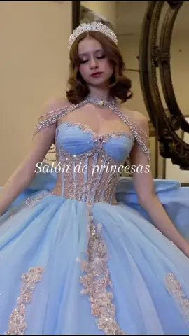 Quinceañeras en Colombia ✨🌸#parati #salondeprincesas #quinceañera #15 #tendenciasdetiktok 