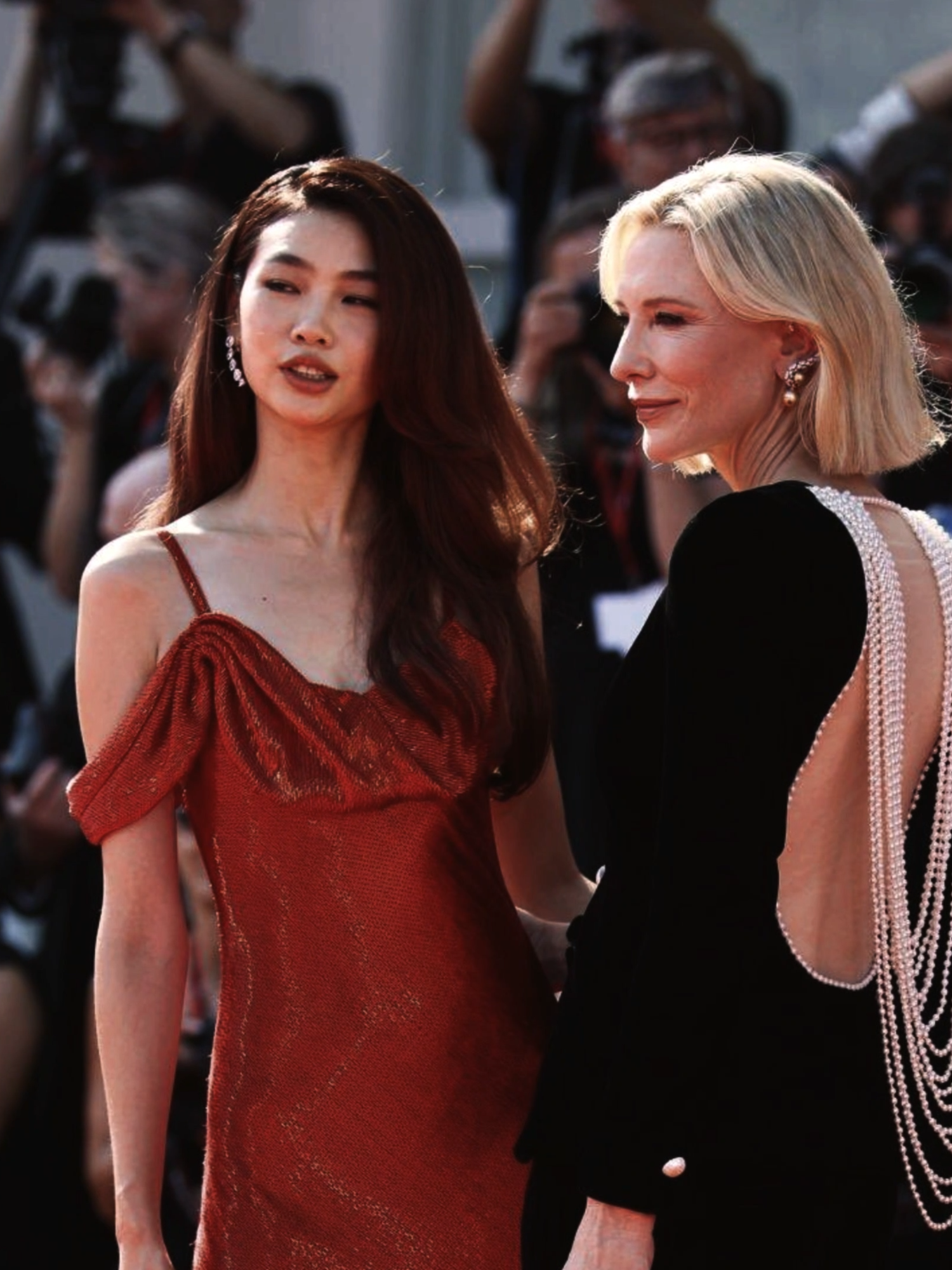 I'm sorry?? Why do they kinda #cateblanchett #hoyeonjung