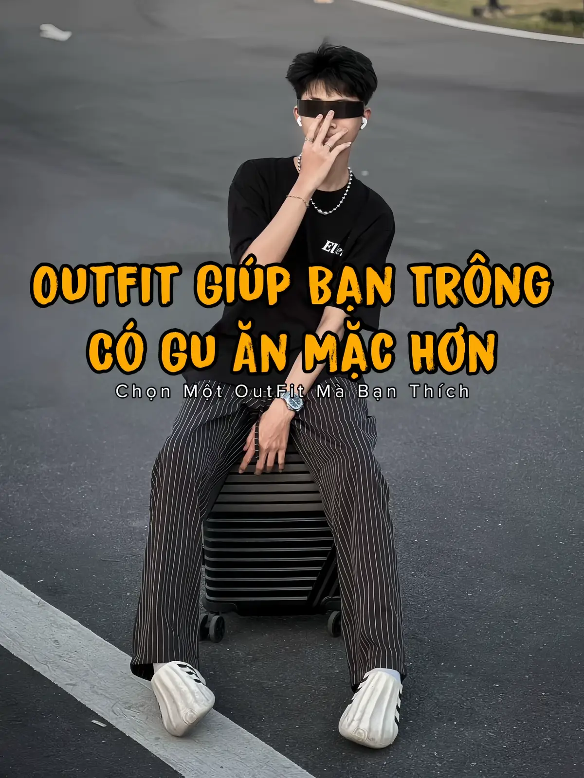 Mọi người mua hàng ấn vào mục 'Phần Trưng Bày' nhé #xuhuong #outfit #goiyphoido #phoidonam #thoitrangnam #viral #fyp #fashion #outfitoftheday #moingaymotoutfit #localbrand 