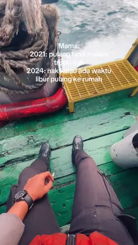 Bilang bapa anak yang haus pengalaman tidak bakalan diam di rumah👮🏻‍♂️🥀