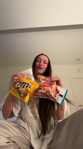 Late night snack choices for tonight