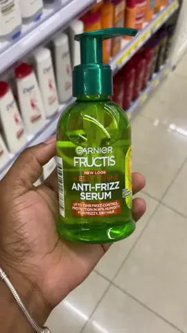 Ese fabuloso serum antifriz de la marca garnier  El sérum anti frizz Fructis Sleek & Shine brinda 72 horas de control de frizz.  Esta tecnología está formulada con aceite de argán y Kera-System+, una combinación especial de ingredientes que suavizan y dan brillo. Nuestro sérum protege contra el frizz, incluso con un 97 % de humedad. #serum #garnier #antifrizz #paratiiiiiiiiiiiiiiiiiiiiiiiiiiiiiii 
