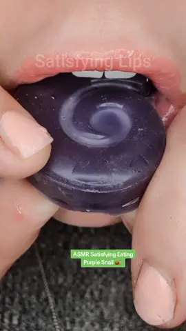 ASMR Satisfying Eating Purple Snail 🐌 #asmr #eatingsounds #satisfyinglips 