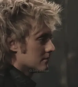 #ROGERTAYLOR this song is permanently stuck in my head #rogertayloredit #rogertaylorqueen #queenband #queen #foryoupage