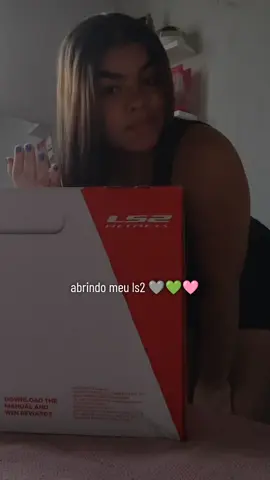 meu primeiro capacete modelo: LS2 Draze  cor: Grey/Green/Pink 🩶💚🩷 . . . . #ls2 #viral  #ls2helmets #ls2ff358  #capacete #ls2draze 