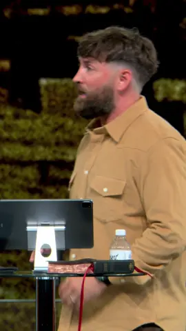 I believe the devil will pay you to shut you up‼️ God will NEVER bless us with something that pulls us away from him. ❤️💪🏽  He wants fellowship with you more than He wants your convenience.  #christianpodcast #sermon #sermontok #sermonclip #transformationchurch @Lyle Phillips 