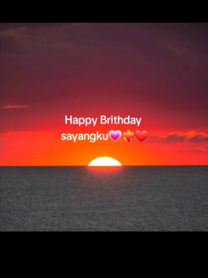 hallawwww sayangkuuu cintakuduniakuuu semestakuuuuuu, happy birthday yaaaa, semogaa dengan bertambahnya usia muuu bisaa mnjdiii pribadi yang lebih baikk, panjangg umurr, sehat selaluu, berbakti kepada orang tuaaa, serta segala doa dan cita citamuuu di kabulkann dan segala urusan di permudahkannn, aminnn. Udaa semakin dewasaaa sajaa pacarkuuu iniipasti udaa ngerti yaa mana yang baik mana yang burukkk, sertaaaa lebihh sayangg ke aku lagii hihihi, maaf yaa cuma bisa ngucapin lewat siniii, soalnya kitaa kehalang jarakk, tp aku ttep usahain kooo, kamuu ttp mnjdi laki lakii seperti ini yaaa,jangan perna berubahhh, nnti kalo kmu brubahh akunaa sediig, pokonyaa doa terbaik buat kamuuuuu, dijagaaa kesehatan nyaaa, jangan perna takut gagal yaaa, aku disini bakalan ngedukung kamuuuu, jadiilahh anak yang baik ya sayangg, terutamaa buat keluargaaa, dan teman temann kamuuuuUu, akunyaa jugaa jangan lupaa,jangann lupa bersyukurrr, rajinn ibadahhhnyaaaa, maaf ya kl blum bisa jadi apa yang kamu mauuu, dan maaf bgt kalo selama ini aku sering buat masalaa, maaf yaaa.aku selalu berdoaa agar kamu dalam lindungan allah, intinyaa ttp mnjdi pribadii yang lebih baikk.sekali lagii happy birthday sayangkuuu cintaku remain a good person whenever and wherever #happybirthday #longtext #pyp #masukberanda #pyppppppppppppppppppp 