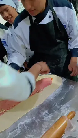 Momento Práctico y divertido ✔️✍️#panaderia #videoviral #pyf #paratiiiiiiiiiiiiiiiiiiiiiiiiiiiiiii #gastronomiaperuana🇵🇪 #paratiiiiiiiiiiiiiiiiiiiiiiiiiiiiiii #peru🇵🇪 