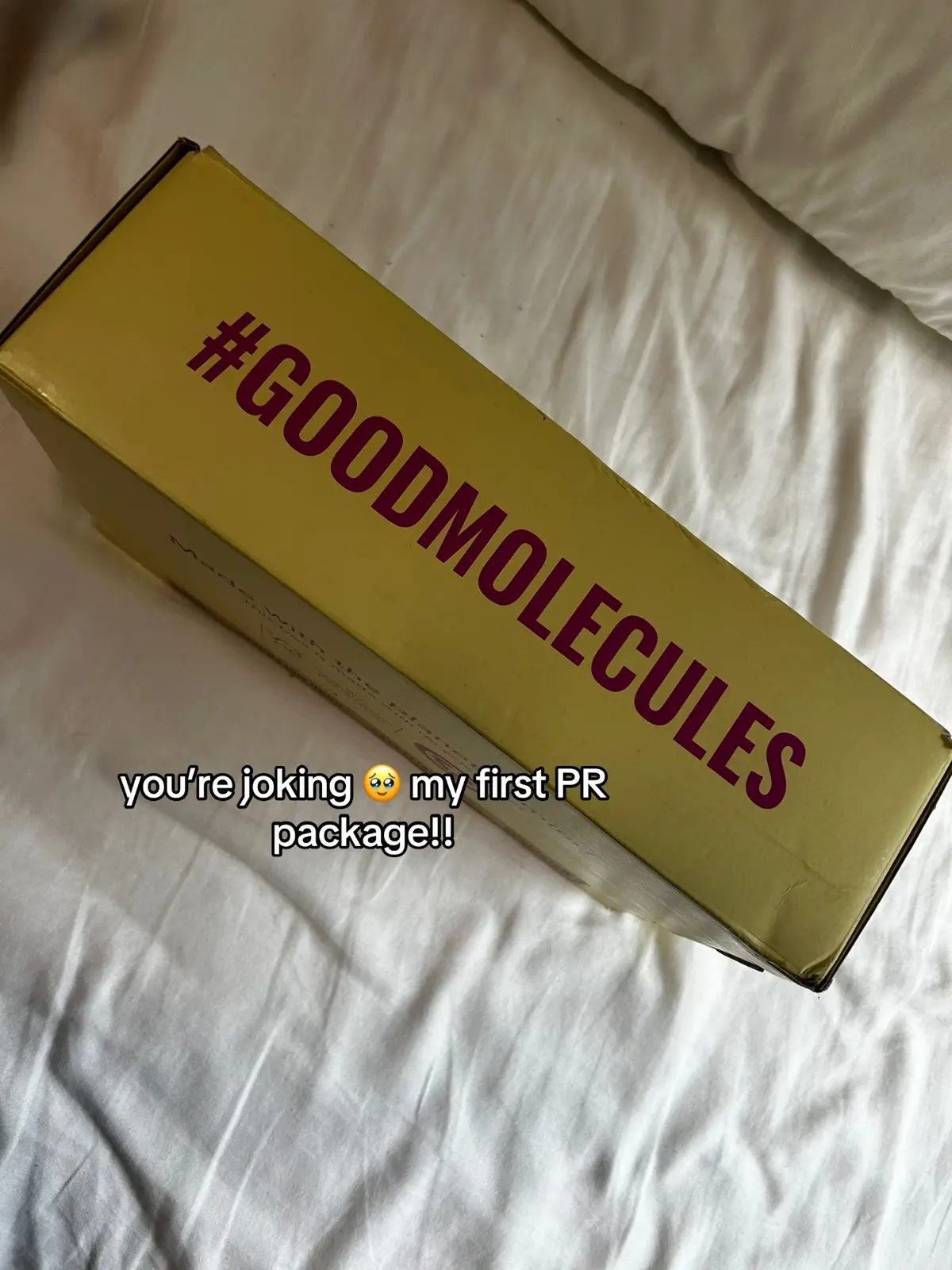 so thankful and i wouldnt have ability to do this without all 13.4k of you guys💕💕 im so blessed, this is just the beginning. @Good Molecules keep ne on your PR list forever😫😫 thank you!!  #goodmolecules #fyp #foryou #pr #prpackage #unboxing #prunboxing 