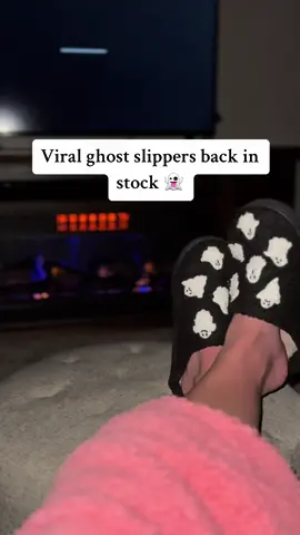 Shop before theyre gone again! 🧡#slippers #ghost #halloween #halloweenslippers #ghostslippers 