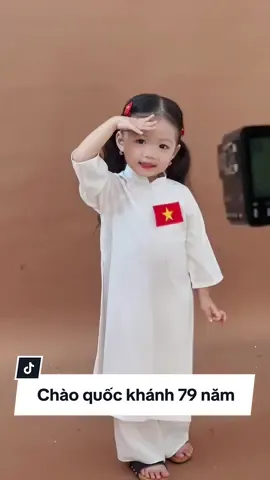 Một em bé có sinh nhật tháng 9 ♥️ năm nào cũng phải có một bộ ảnh quốc khánh 🇻🇳 #meiimeii #quockhanh2024 #ngayquockhanh #toquoctoiyeu #tuhaodantoc #bemeiitrendy 