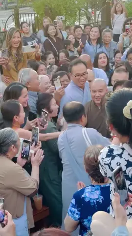 Một số hình ảnh Phật tử chào đón thầy đến giảng Pháp.#lờiphậtdạy 