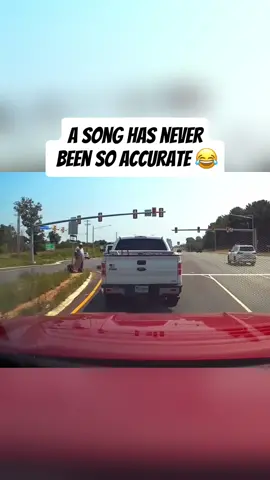 A song has never been so accurate 😂 #funny #funnyvideos #nearmiss #riodayungog 